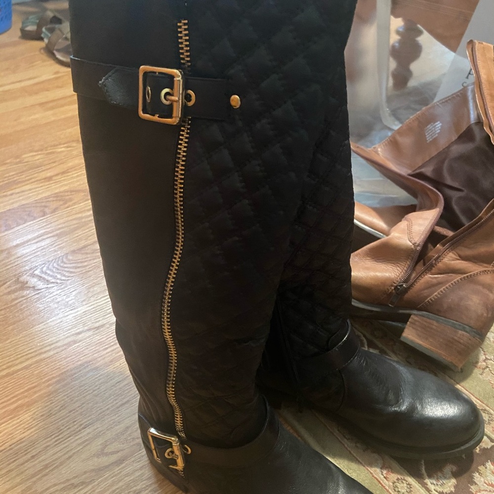 Never worn black boots